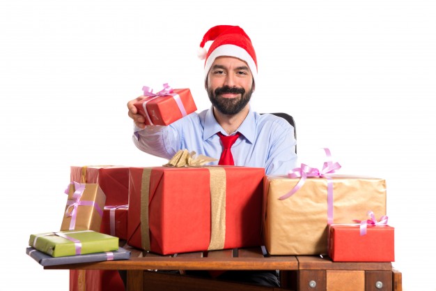 Top 30 Christmas gifts for employees